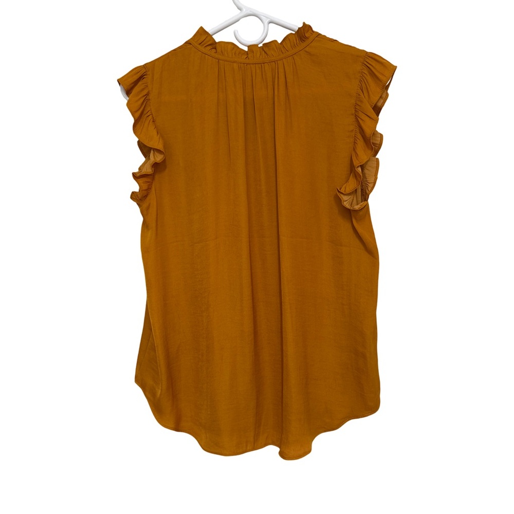 Cupcakes & Cashmere Sleeveless Ruffle Tie Front Blouse Women’s Medium Gold - Picture 2 of 6